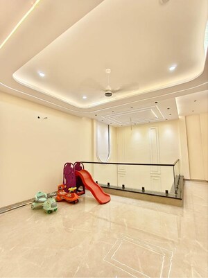Room in 4 BHK Independent House at Sector 125 – for Sale