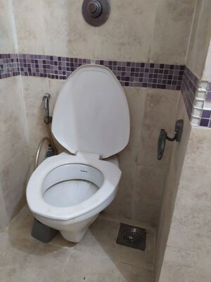 Bathroom in 2.5 BHK Apartment at Oberoi Springs, Andheri West – for Rent