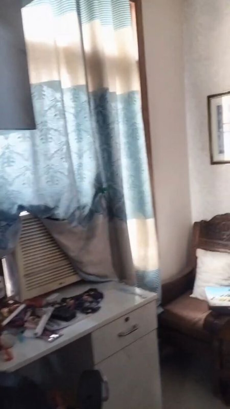 Living Room, srs-royal-hills 2.5 Bedroom 1133 Sq.Ft. Apartment In Sector 87 Faridabad 10619364