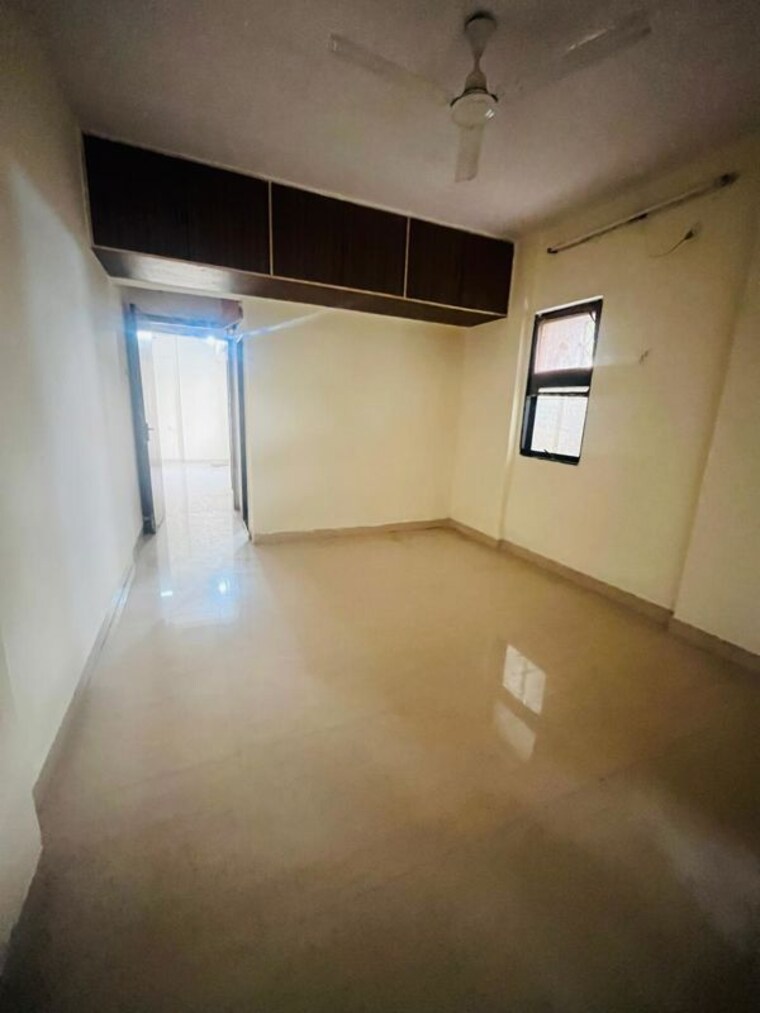 Room, satellite-garden 2 Bedroom 875 Sq.Ft. Apartment In Goregaon East Mumbai 10619403