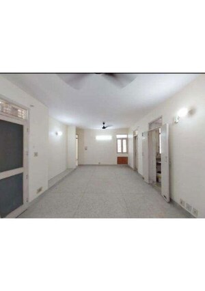 Building Lobby in 2 BHK Builder Floor at Sector 21 – for Rent