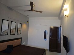 1 BHK Builder Floor For Rent in Freedom Fighters Enclave
