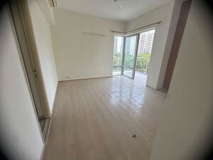 Room in 2 BHK Builder Floor at Sector 22 – for Rent