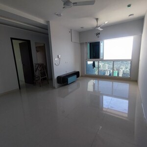 2 BHK Apartment For Rent in Ashapura F Residences, Malad East