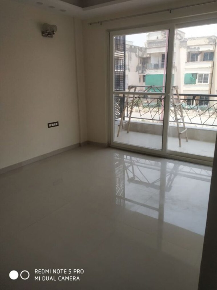Room, versalia-woodwinds 4 Bedroom 300 Sq.Yd. Builder Floor In Sector 67 Gurgaon 10619433