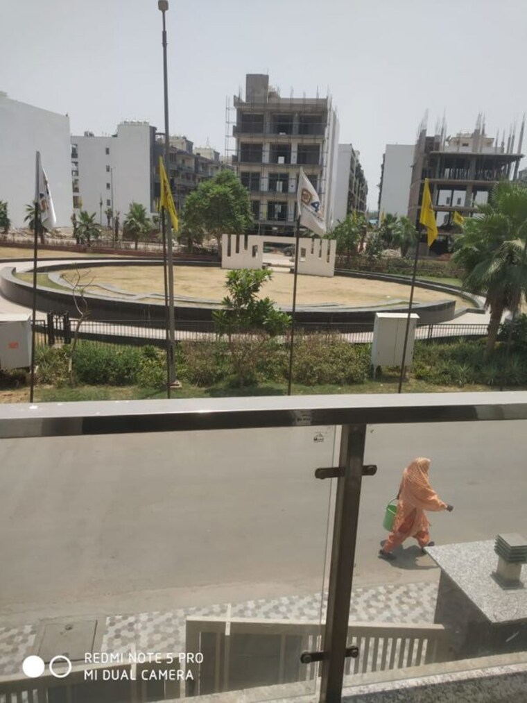 Balcony, versalia-woodwinds 4 Bedroom 300 Sq.Yd. Builder Floor In Sector 67 Gurgaon 10619433