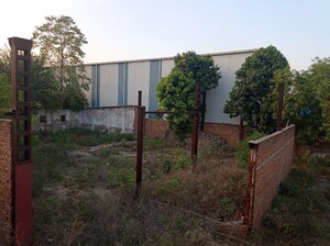  Industrial Plot – Garden View at Chaupanki - for Sale