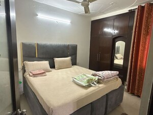 Bedroom in 3 BHK Builder Floor at Palam Vihar – for Rent