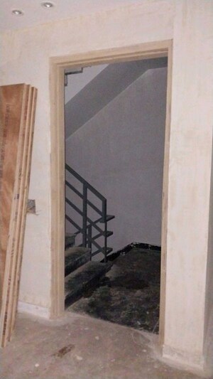 Balcony in 3 BHK Builder Floor at Palam Vihar Residents Association, Palam Vihar – for Rent