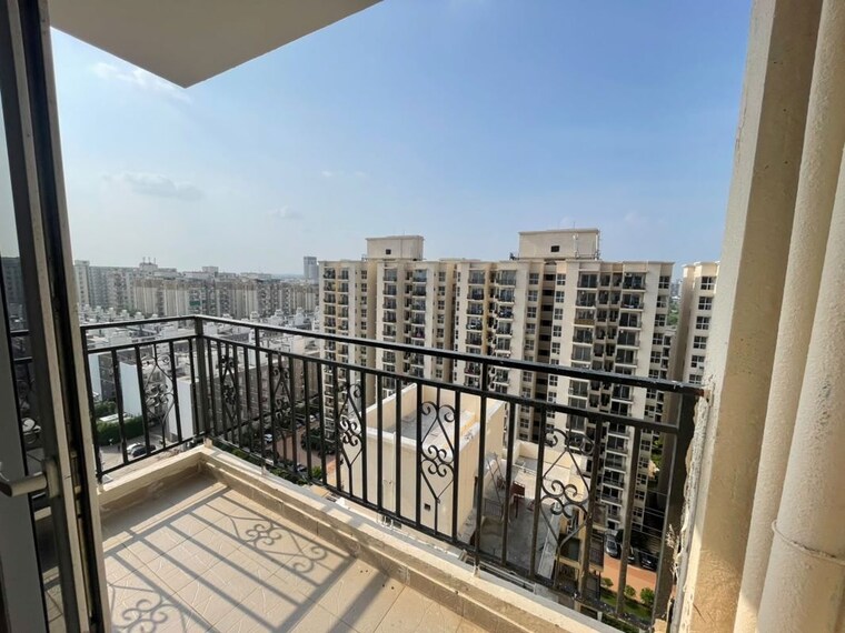 Balcony, signature-global-proxima 2 Bedroom 598 Sq.Ft. Apartment In Sector 89 Gurgaon 10619470