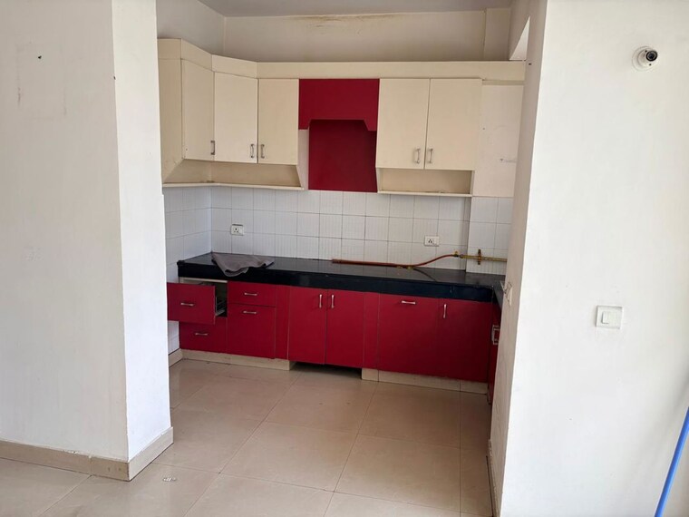 Kitchen, skytech-matrott 2.5 Bedroom 1150 Sq.Ft. Apartment In Sector 76 Noida 10619452