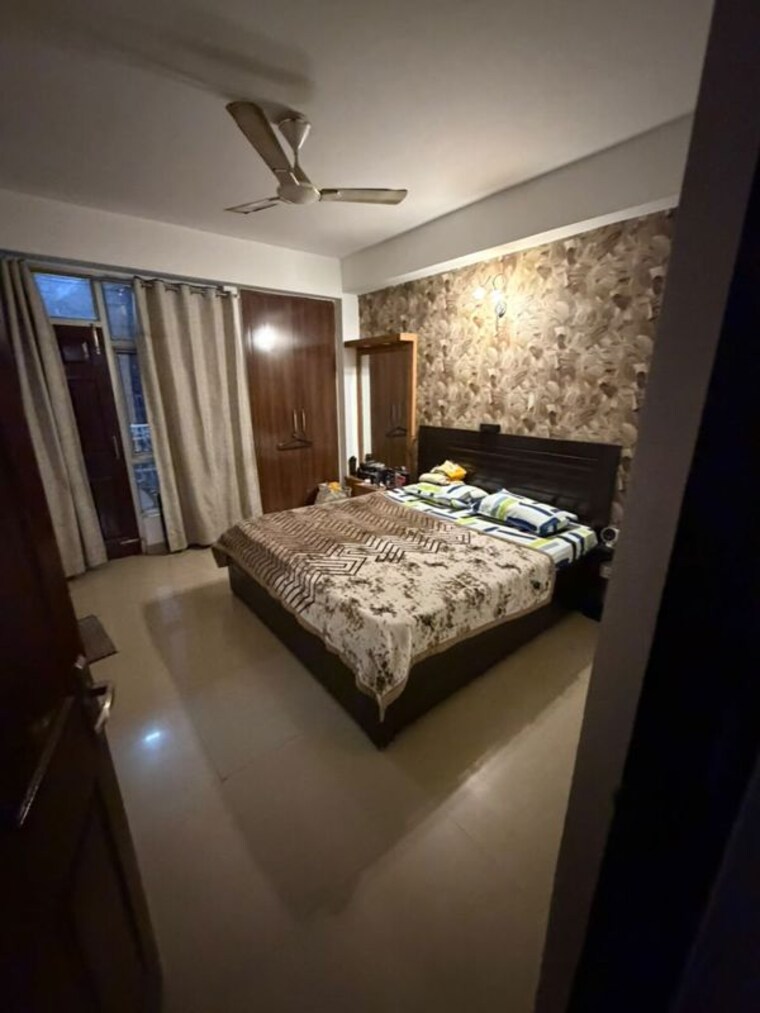 Bedroom, skytech-matrott 3 Bedroom 1455 Sq.Ft. Apartment In Sector 76 Noida 10619475
