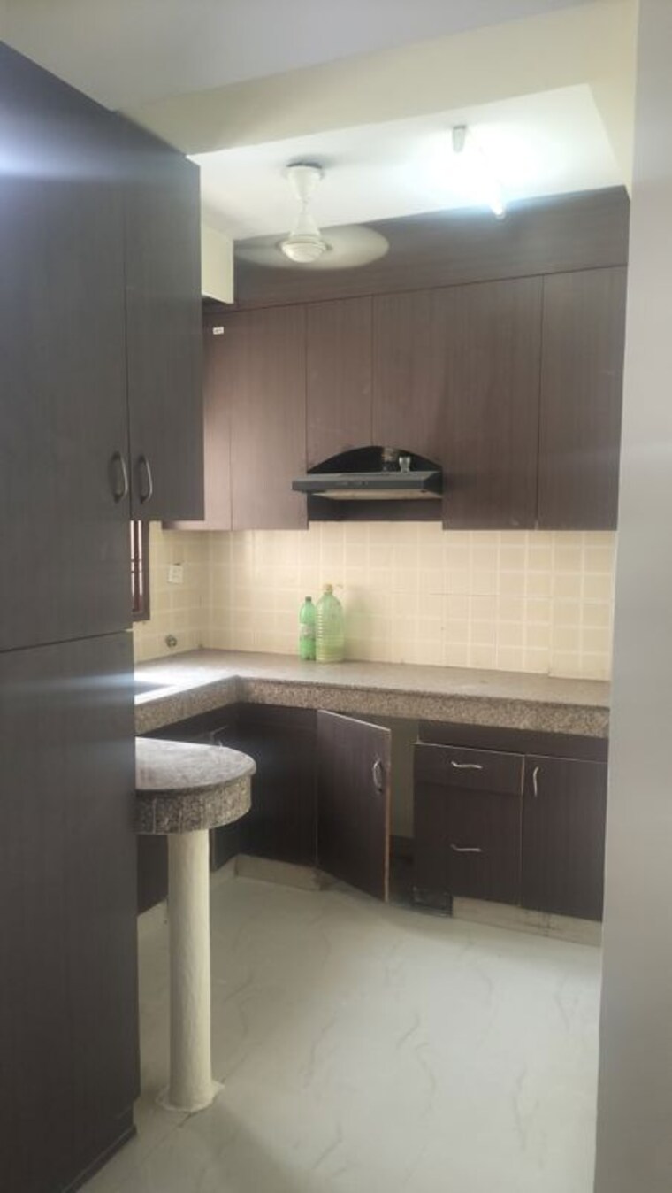 Kitchen, srs-royal-hills 3 Bedroom 1450 Sq.Ft. Apartment In Sector 87 Faridabad 10619487
