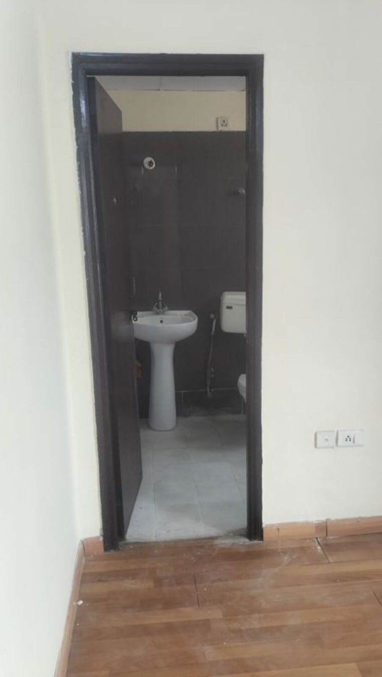undefined, srs-royal-hills 3 Bedroom 1450 Sq.Ft. Apartment In Sector 87 Faridabad 10619487