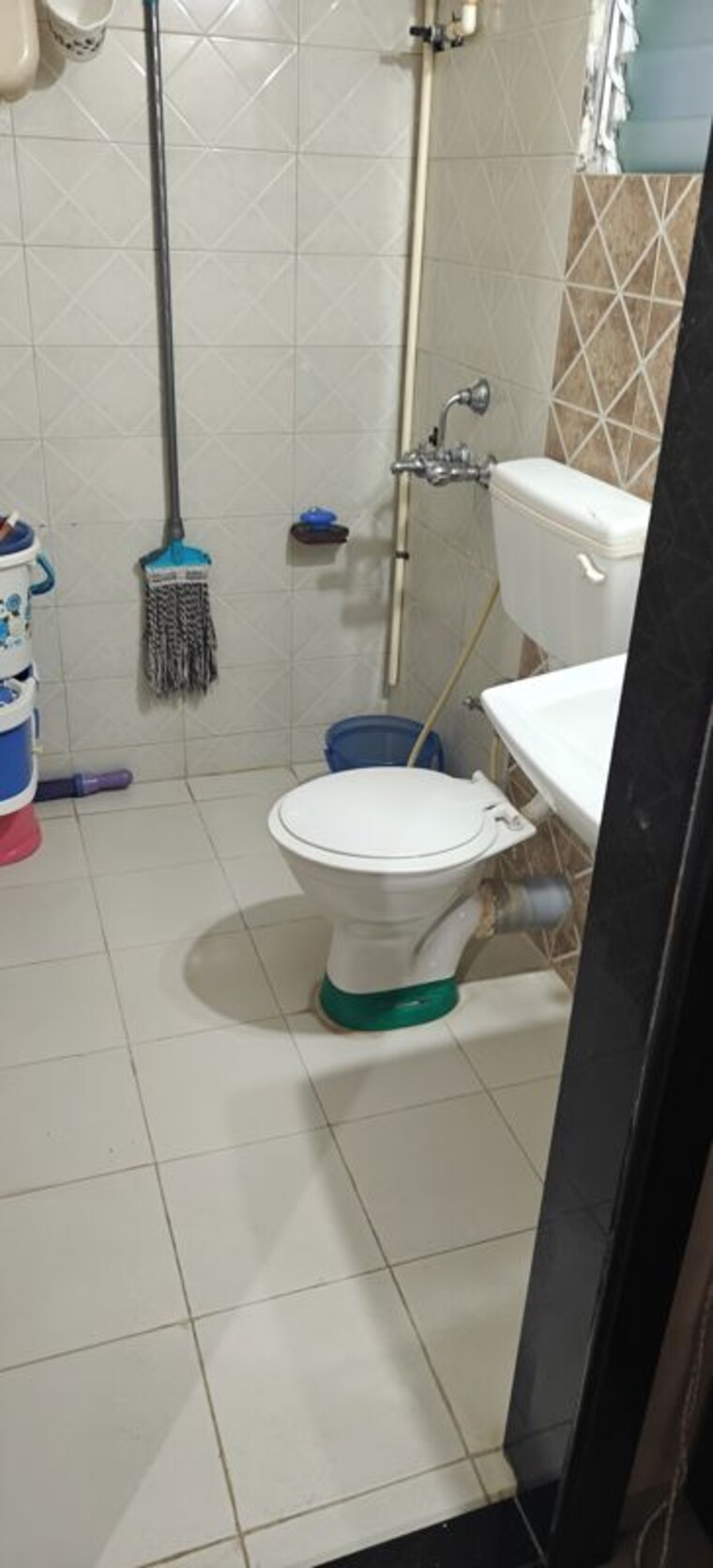 Bathroom, tanvi-eminence 1 Bedroom 450 Sq.Ft. Apartment In Mira Road Thane 10619486