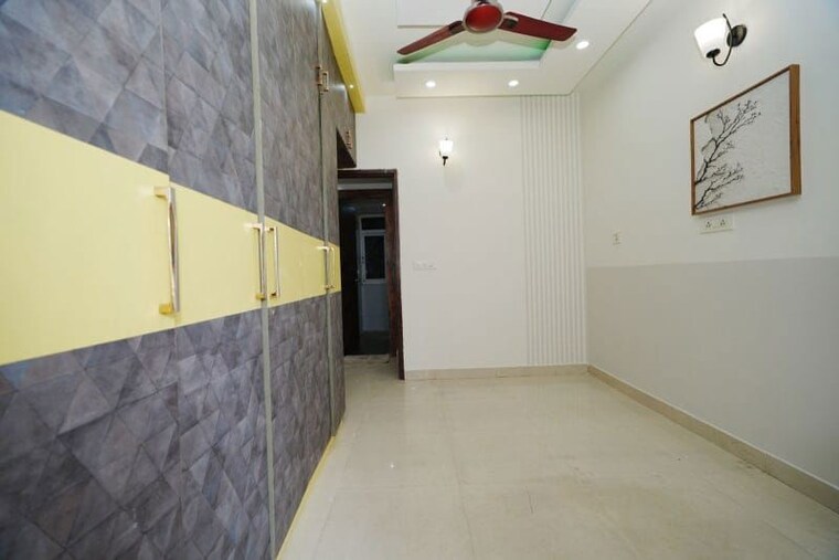 Kitchen, signature-global-the-roselia 2 Bedroom 719 Sq.Ft. Apartment In Sector 95a Gurgaon 10619483