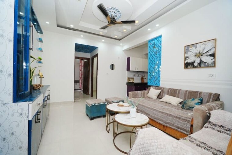 Team Area, signature-global-the-roselia 2 Bedroom 719 Sq.Ft. Apartment In Sector 95a Gurgaon 10619483