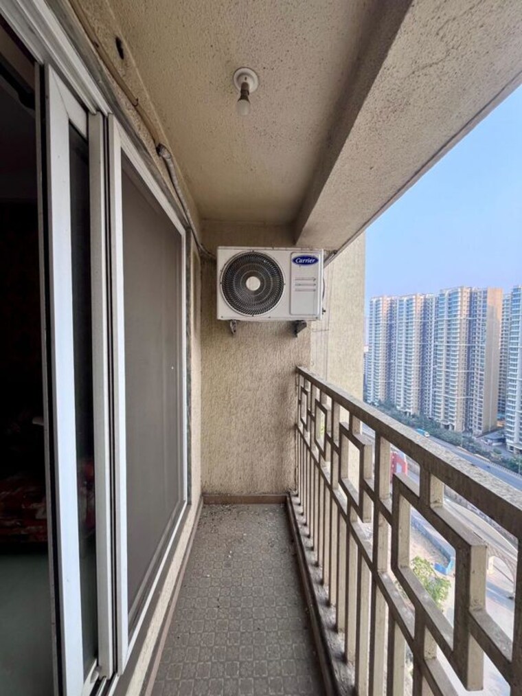 Balcony, paradise-lifespaces-sai-world-city 2 Bedroom 1000 Sq.Ft. Apartment In New Panvel Navi Mumbai 10619503