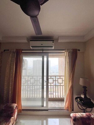 2 BHK Apartment For Rent in Paradise Lifespaces Sai World City, New Panvel