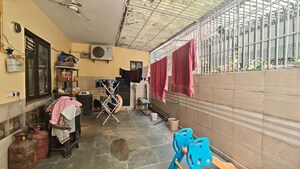 Parking in 3 BHK Builder Floor at Green Fields Colony – for Rent