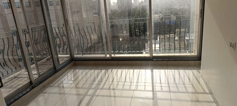 Balcony, labh-sapphire 2.5 Bedroom 850 Sq.Ft. Apartment In Andheri West Mumbai 10619537