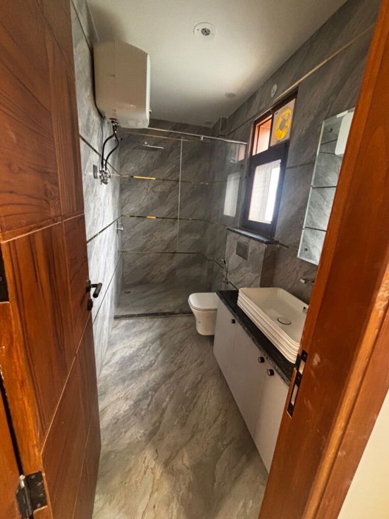 Kitchen, sector 51 3 Bedroom 2000 Sq.Ft. Builder Floor In Sector 51 Gurgaon 10619513