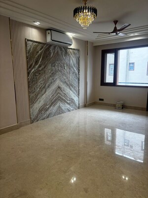 3 BHK Builder Floor For Rent in Sector 51