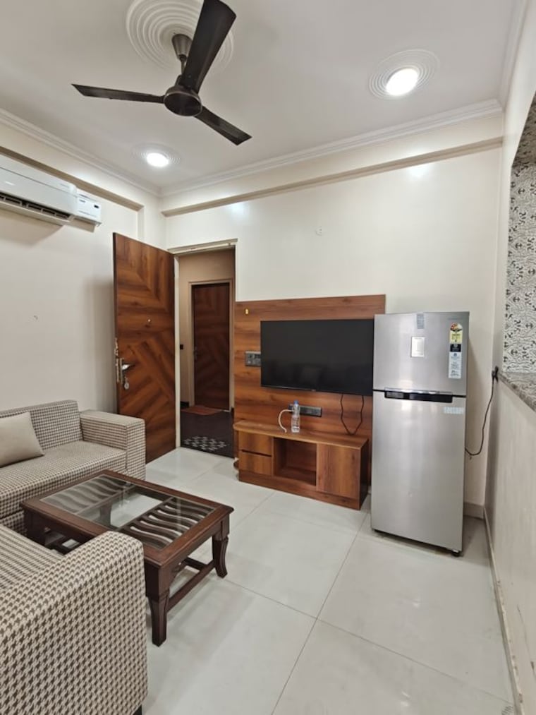 Living Room, sector 42 1 Bedroom 625 Sq.Ft. Builder Floor In Sector 42 Gurgaon 10619567