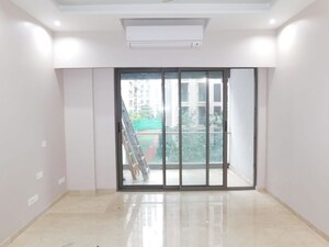 Room in 3 BHK Apartment at Adani Ten BKC, Bandra East – for Rent