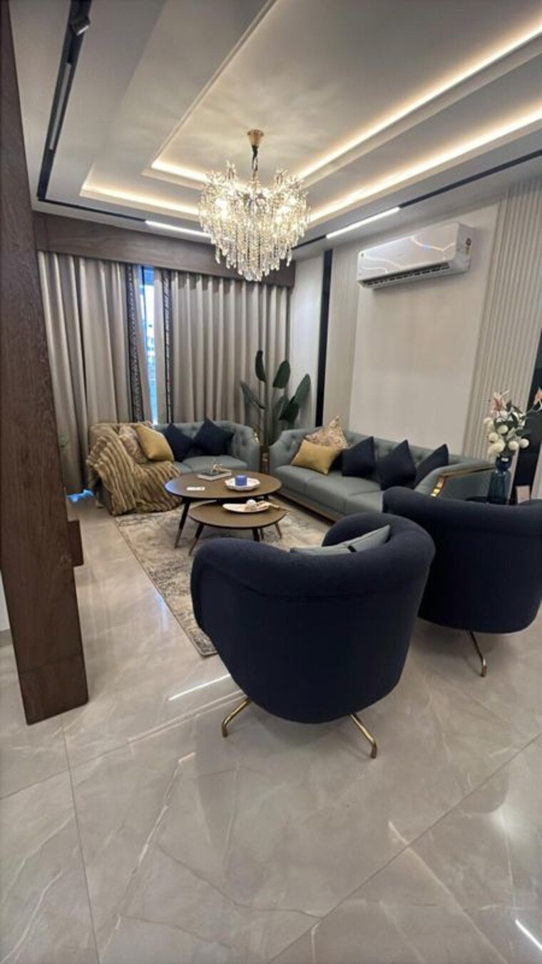 Team Area, sector 8 3 Bedroom 250 Sq.Ft. Builder Floor In Sector 8 Panchkula 10619574