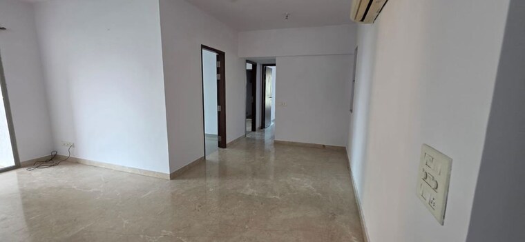 Room, db-woods 2.5 Bedroom 1100 Sq.Ft. Apartment In Goregaon East Mumbai 10619555
