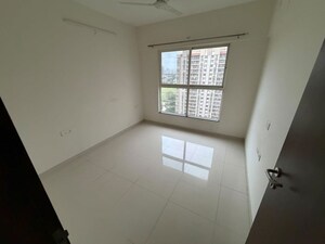 Room in 3 BHK Apartment at Pride Purple Park Astra, Hinjewadi – for Rent
