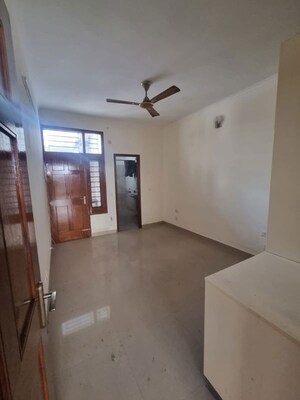 Room in 2 BHK Builder Floor at Kharar Mohali Road – for Sale