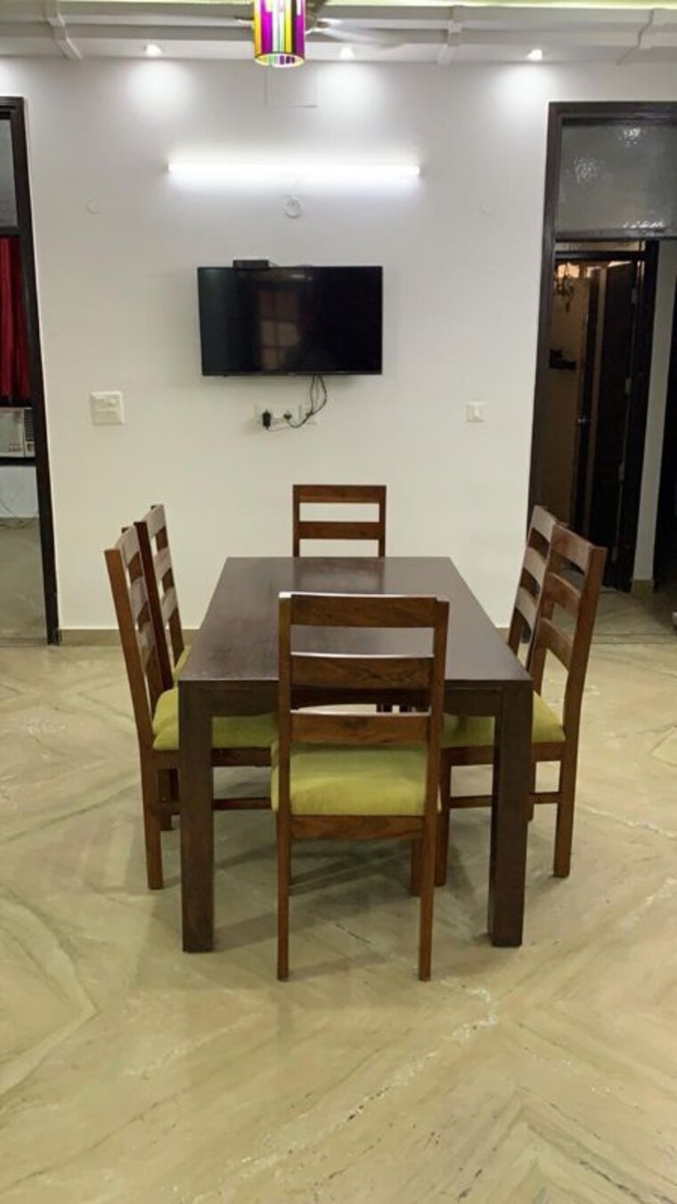 undefined, palam vihar 4 Bedroom 300 Sq.Yd. Builder Floor In Palam Vihar Gurgaon 10619622