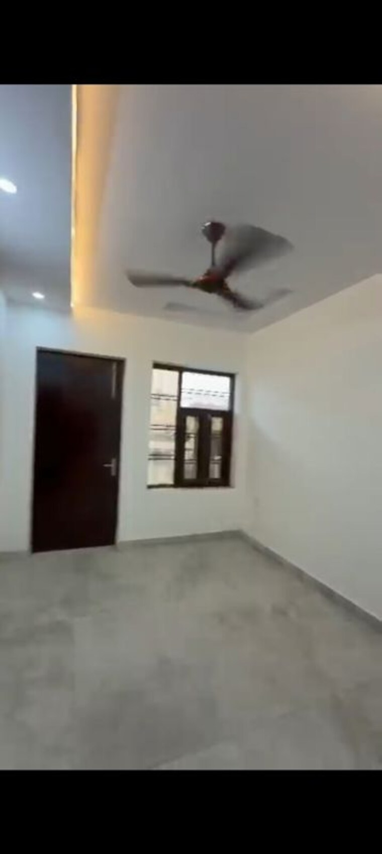 Room, green fields colony 3 Bedroom 200 Sq.Yd. Builder Floor In Green Fields Colony Faridabad 10619625