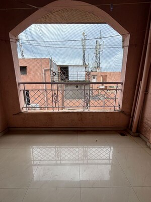 Room in 2 BHK Apartment at Rajveer Palace II, Pimple Saudagar – for Rent