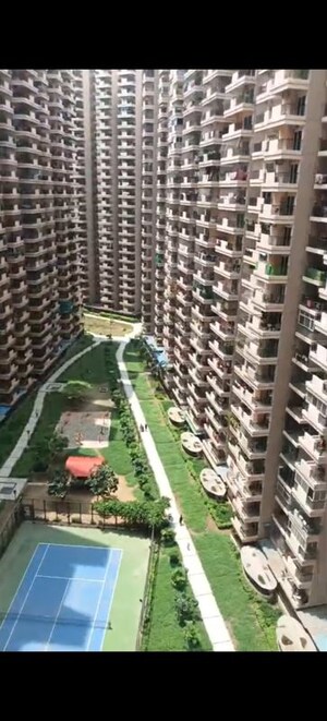 3 BHK Apartment For Sale in Gaur City 2 - 14th Avenue, Sector 16c Greater Noida
