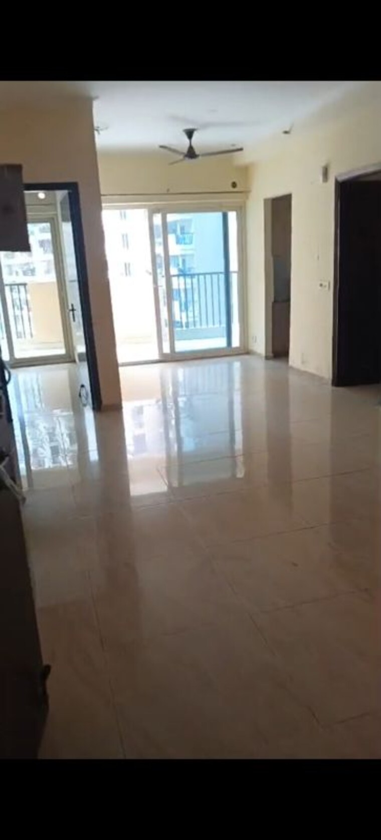 Room, gaur-city-2-14th-avenue 3 Bedroom 1300 Sq.Ft. Apartment In Sector 16c Greater Noida Greater Noida 10619654