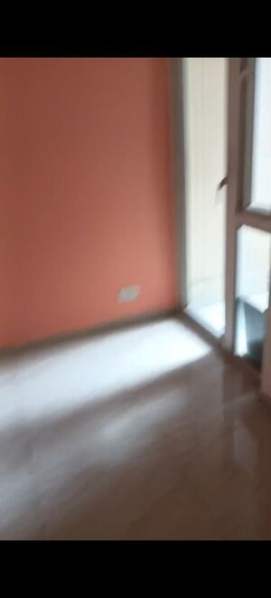 Room in 3 BHK Apartment at Gaur City 2 - 14th Avenue, Sector 16c Greater Noida – for Sale