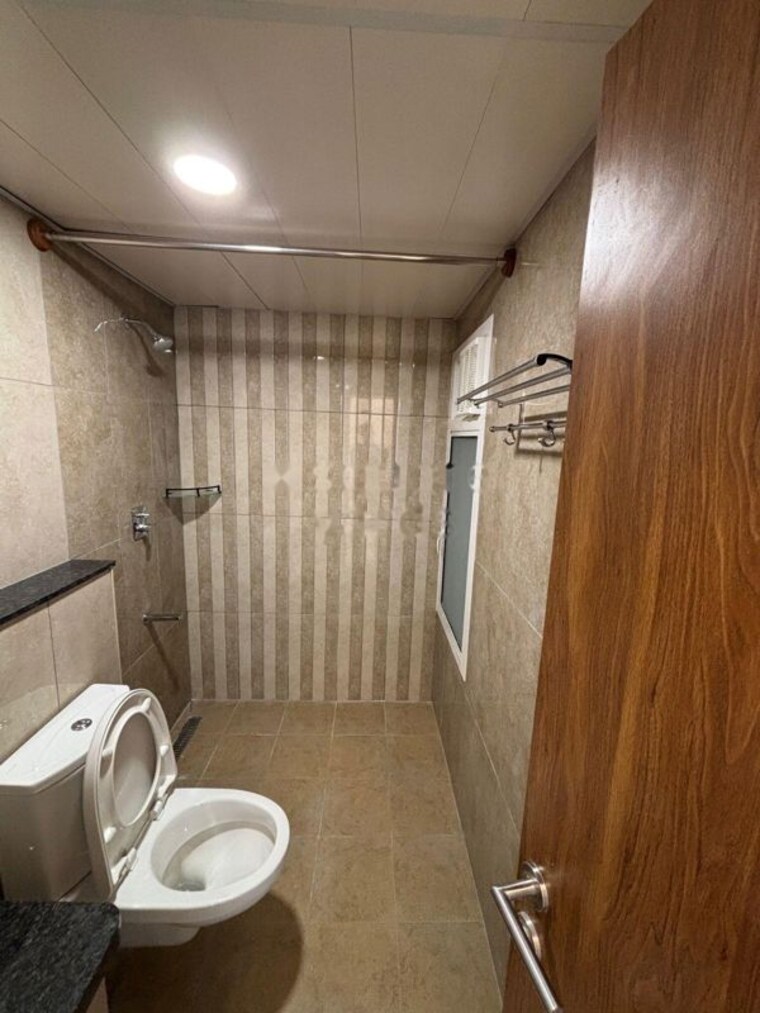 Bathroom, meridian-park-at-the-prestige-city 3 Bedroom 1600 Sq.Ft. Apartment In Sarjapur Road Bangalore 10619678