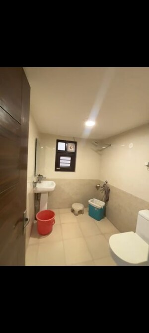 Bathroom in 1 RK Builder Floor at Green Fields Colony – for Rent