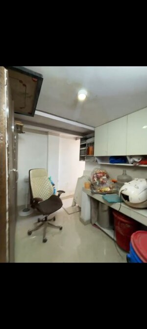 Team Area in 1 RK Builder Floor at Green Fields Colony – for Rent