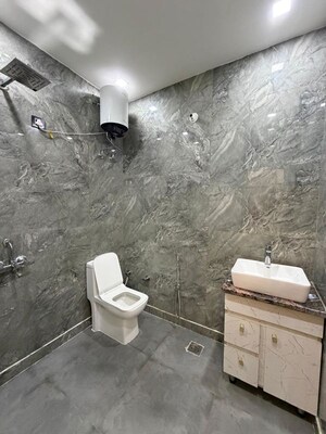 Bathroom in 3 BHK Builder Floor at Indrapuram – for Rent
