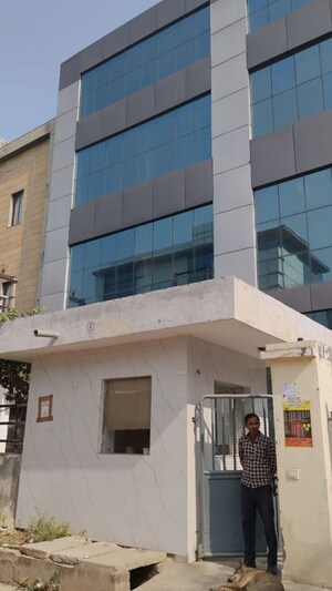  Office Space For Sale in Sector 6