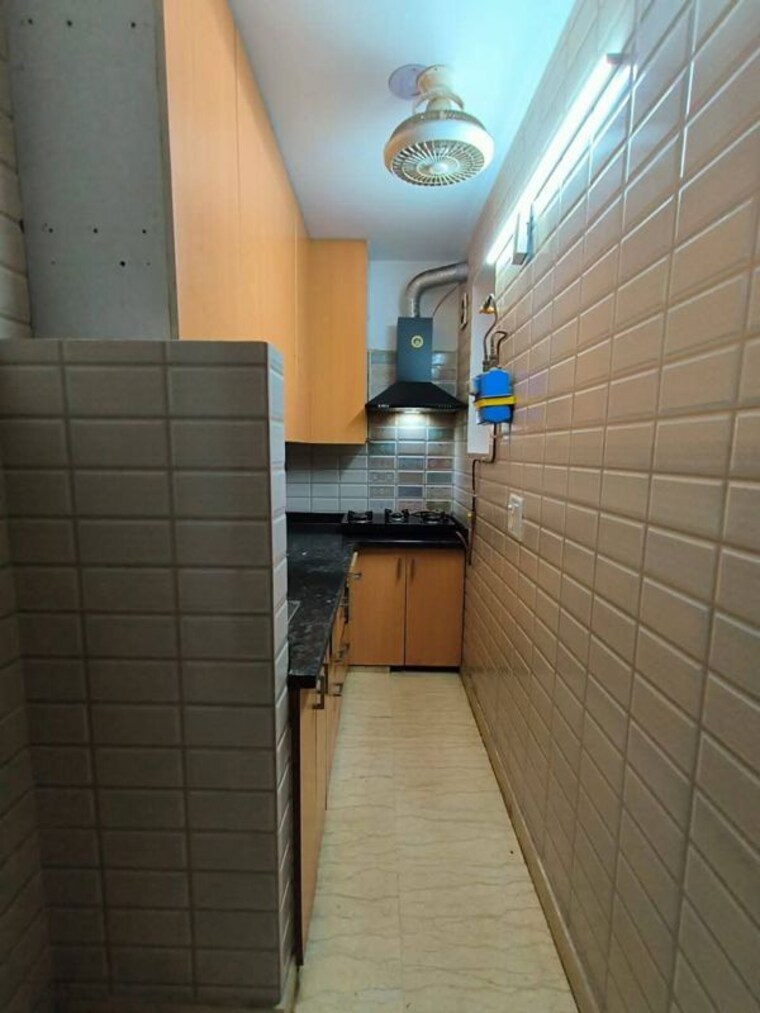 Bathroom, malviya nagar 2 Bedroom 75 Sq.Yd. Builder Floor In Malviya Nagar Delhi 10618476