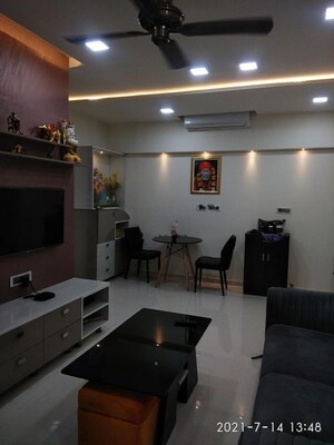 Team Area in 2 BHK Apartment at Rustomjee Urbania Azziano, Thane West – for Rent