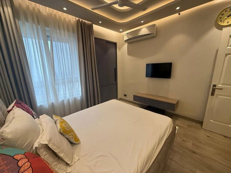 Team Area, chittaranjan park 3 Bedroom 233 Sq.Yd. Builder Floor In Chittaranjan Park Delhi 10619717