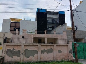  Plot For Sale in Sector 15a