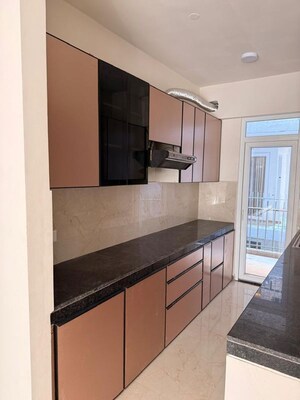 Kitchen in 2.5 BHK Builder Floor at Smart World Gems, Sector 89 – for Rent
