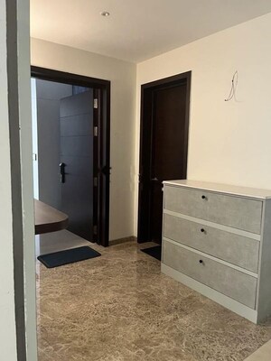 Room in 1.5 BHK Apartment at Century Ethos, Hebbal – for Rent